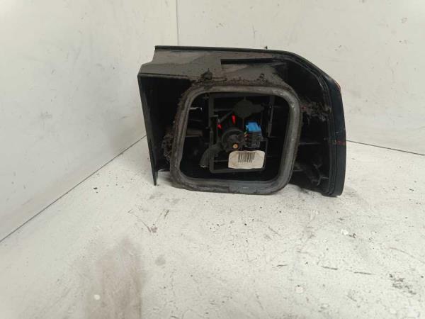 FEU ARRIERE GAUCHE CITROEN XANTIA 1998-2001 - Vue 2